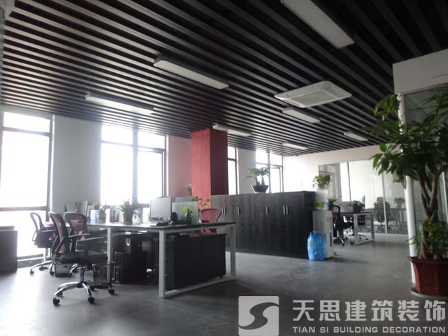 <a href=//csfgw.cn/bangonganli/ target=_blank class=infotextkey>合肥办公室设计</a>改造
